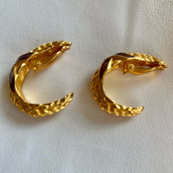 Vintage Karl Lagerfeld Clip on Earrings - Picture 6 of 16